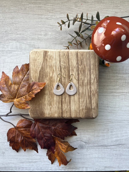 Cozy Autumn Dangle Earrings